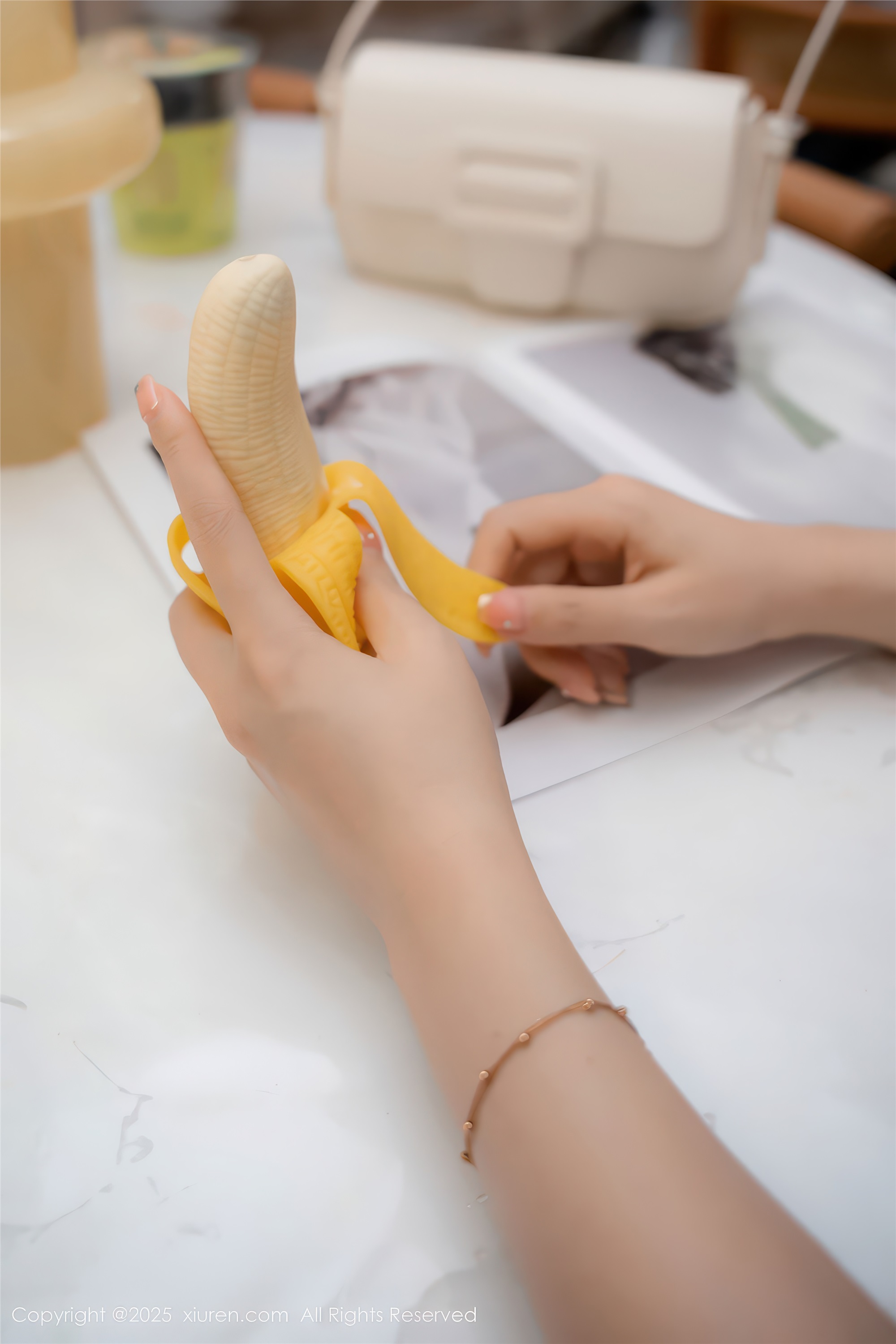 Xiuren秀人网 2025.12.26 NO.11162 拍黄瓜girl